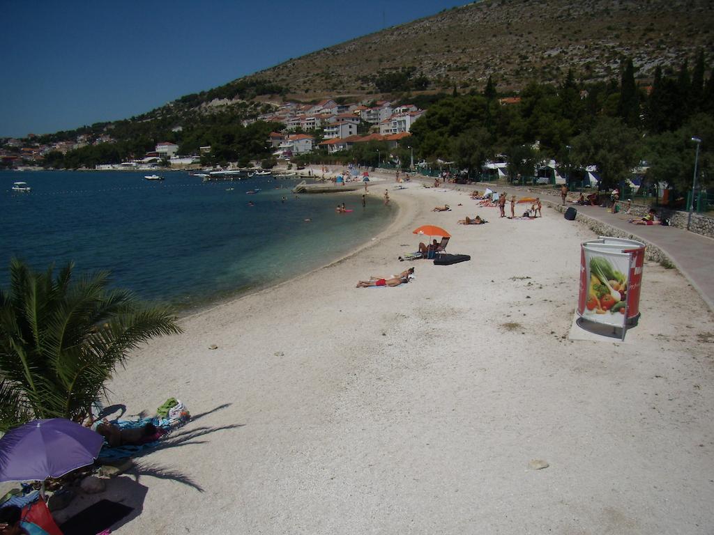 Stari Dvori Apartment Trogir Room photo
